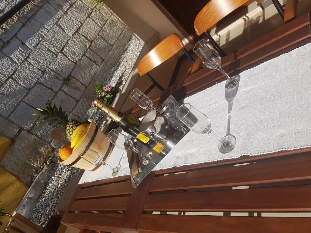 Casa Ladonja Holiday home