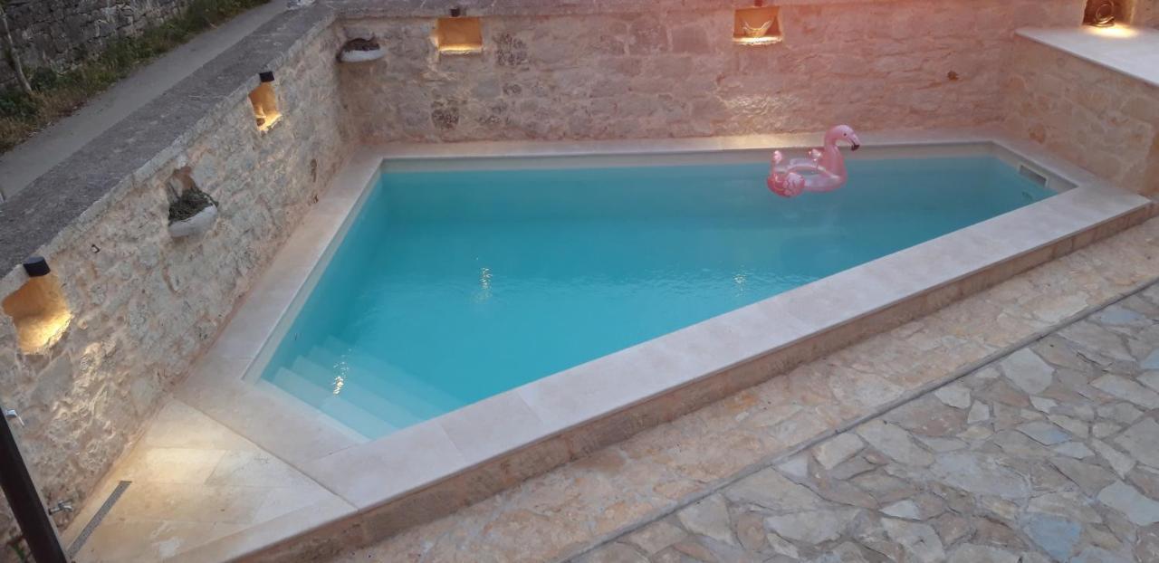 Casa Ladonja