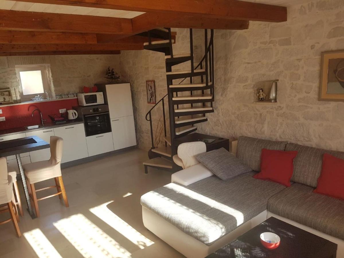 Casa Ladonja *